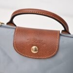 Longchamp LC01