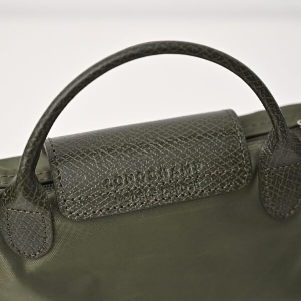 Longchamp LC01