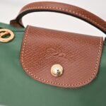Longchamp LC01