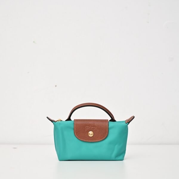 Longchamp LC01