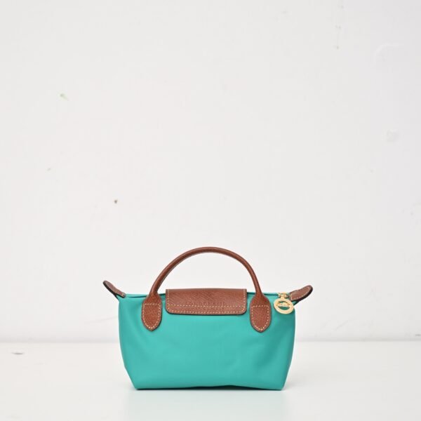 Longchamp LC01