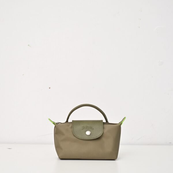 Longchamp LC01