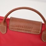 Longchamp LC01
