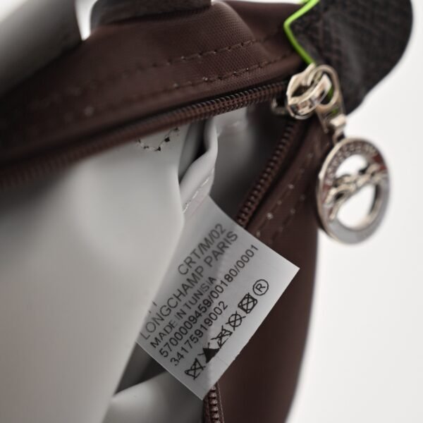 Longchamp LC01