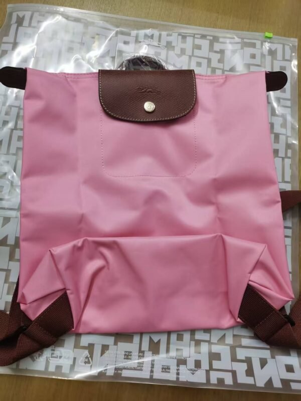 Longchamp LC02