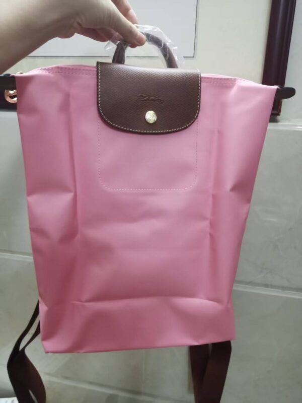 Longchamp LC02