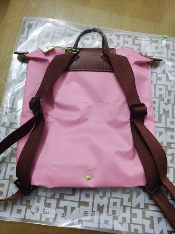 Longchamp LC02