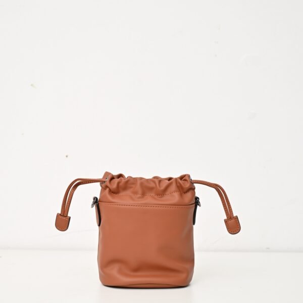 Longchamp LC03
