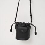 Longchamp LC03