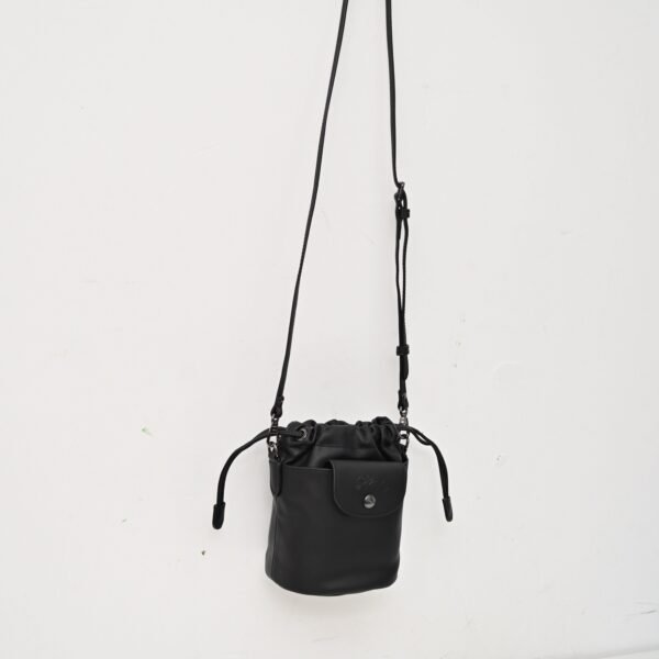 Longchamp LC03