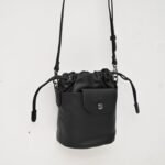 Longchamp LC03
