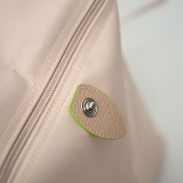 Longchamp LC07