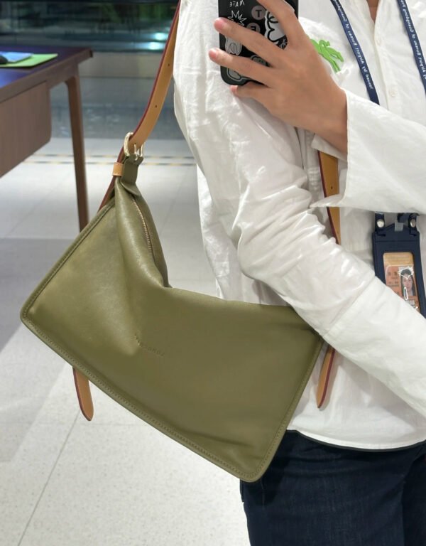 longchamp bag LC18