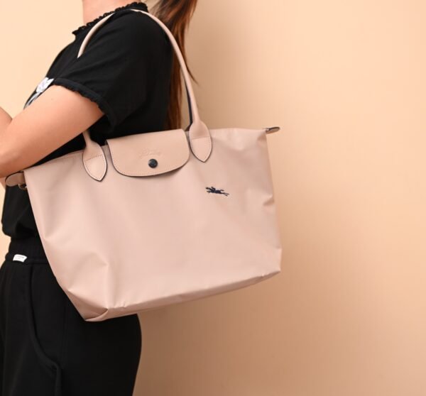 longchamp bag  LC25 M size
