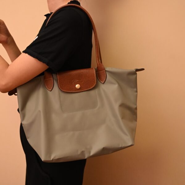 longchamp bag  LC25 M size