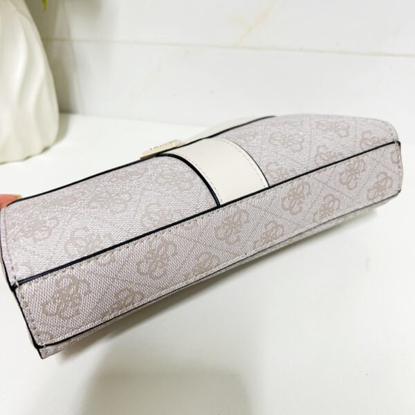 Guess bag PM952112 24x5.8x13cm