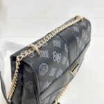 Guess bag PM952121 25x8x15cm