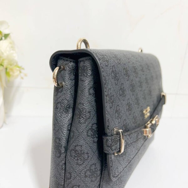 Guess bag VG952719 29.5x7.5x20.5cm