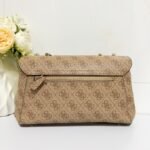 Guess bag VG952721 25x6x15.5cm