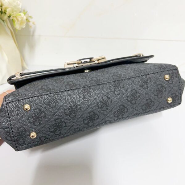 Guess bag VG952721 25x6x15.5cm