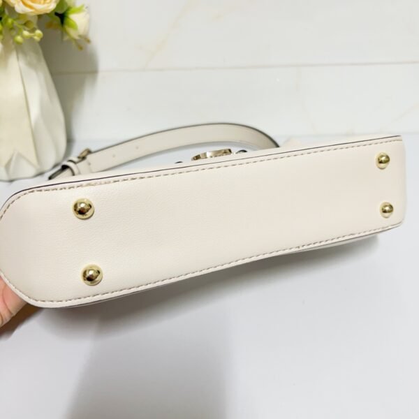 guess bag BG799372 28×6×16cm