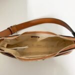 guess bag BG799372 28×6×16cm