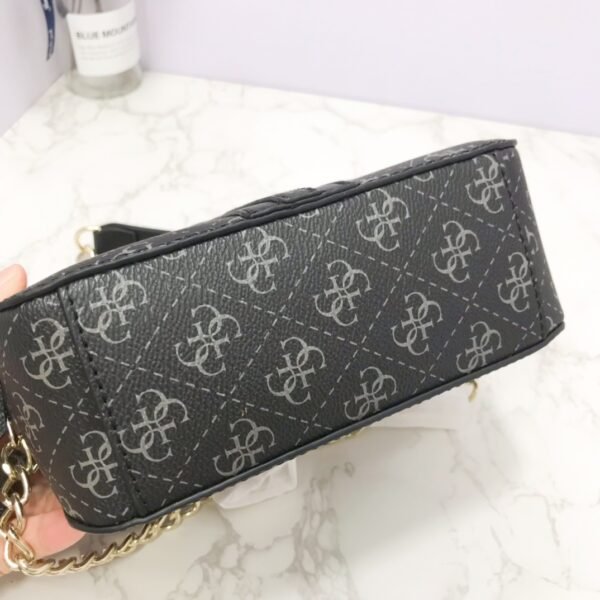 Guess bag KG787914  20×7.5×13cm