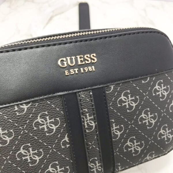 Guess bag KG787914  20×7.5×13cm