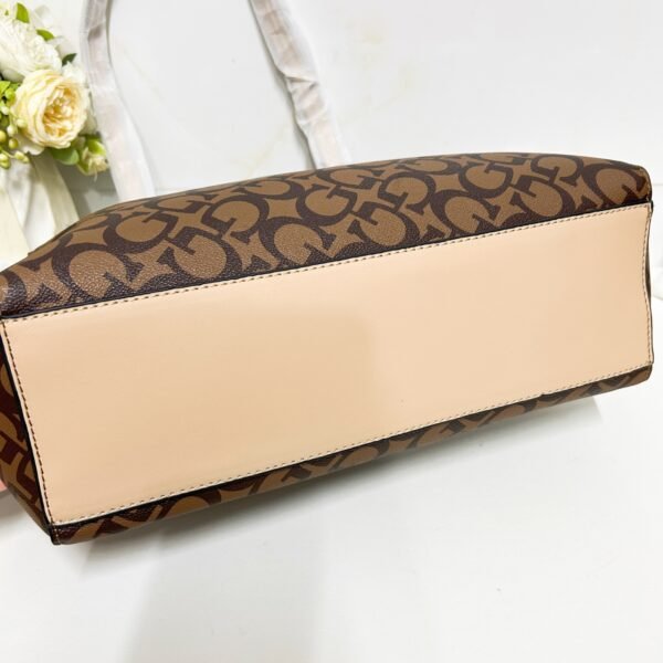 Guess bag MG948125 33.5x12.3x28cm