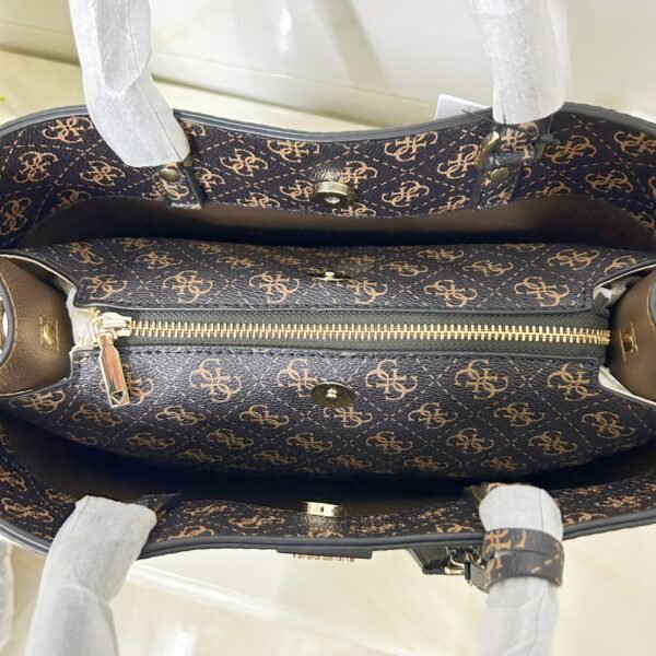 Guess bag QG877806 30.8×10.5×23.5cm