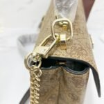 Guess bag SG896820 25.5×8×19cm