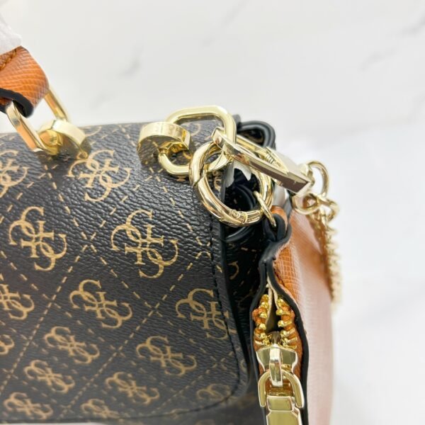 Guess bag SG896820 25.5×8×19cm