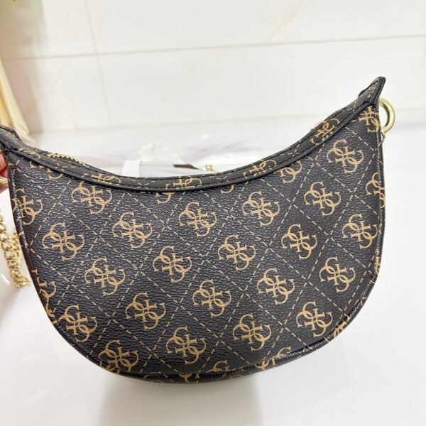 SG896872 15×4×11cm（top 20cm）