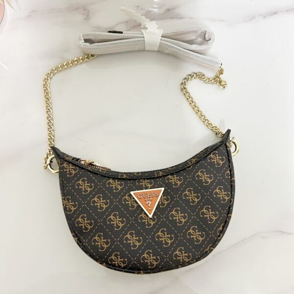 SG896872 15×4×11cm（top 20cm）