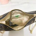 SG896872 15×4×11cm（top 20cm）