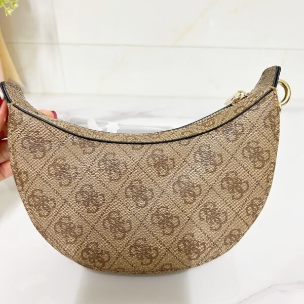 SG896872 15×4×11cm（top 20cm）