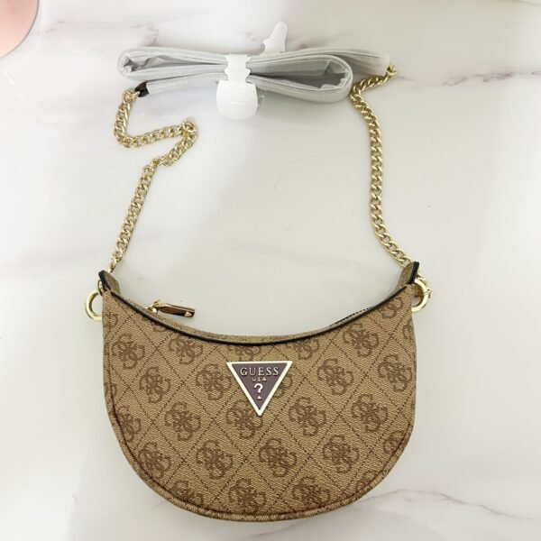 SG896872 15×4×11cm（top 20cm）