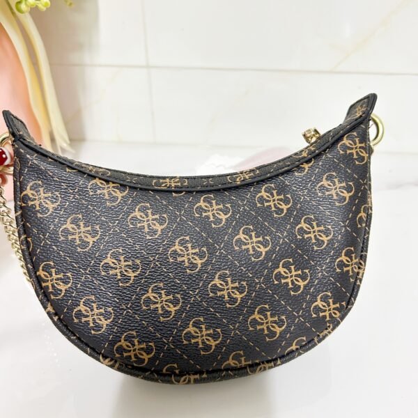 SG896872 15×4×11cm（top 20cm）