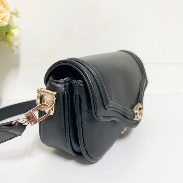 Guess bag TG799378 21.5×7×12cm