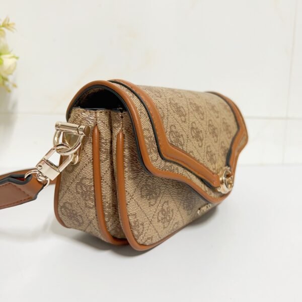 Guess bag TG799378 21.5×7×12cm