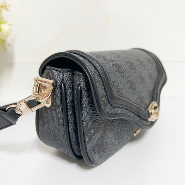 Guess bag TG799378 21.5×7×12cm