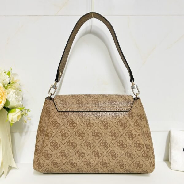 Guess bag VG950720 27×8.5×18cm