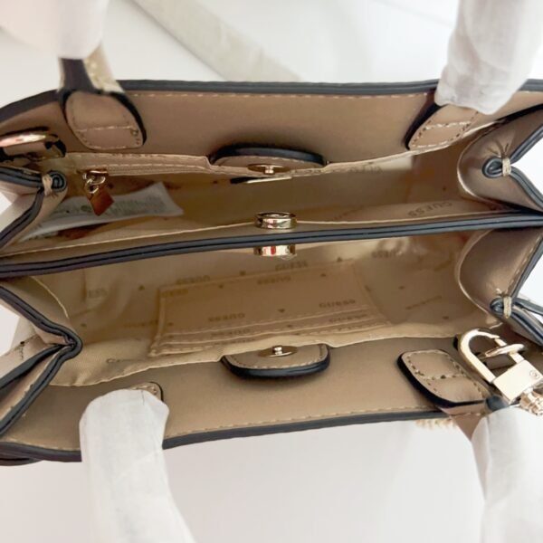 Guess bag VG963976 22×6.8×16cm