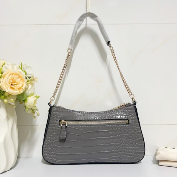 Guess bag ZG963618 25.8x6x14.5cm