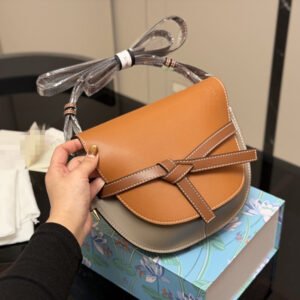 L0*ewe bag LOE05 size 24x20cm