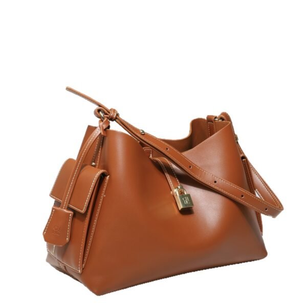 CHCH CHHC bag 240461 30.5-16-22cm