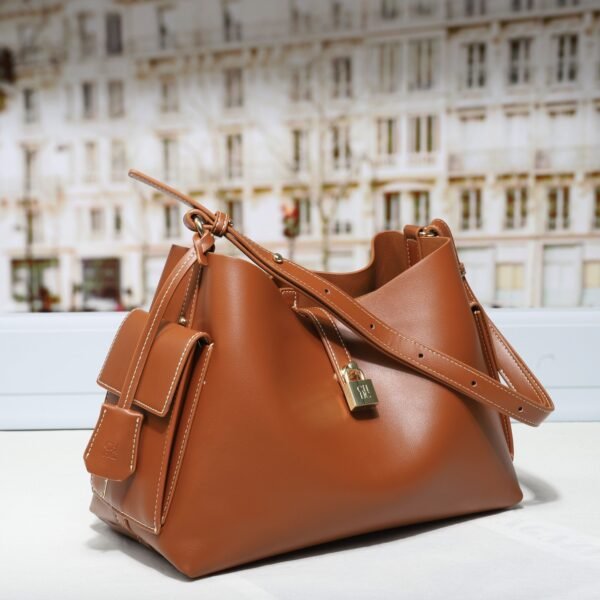 CHCH CHHC bag 240461 30.5-16-22cm