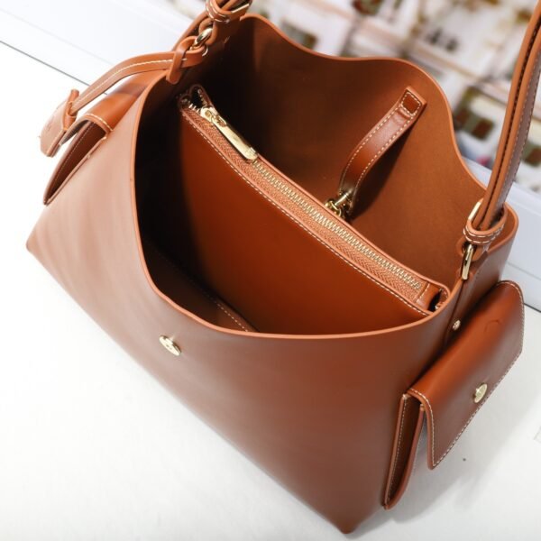 CHCH CHHC bag 240461 30.5-16-22cm