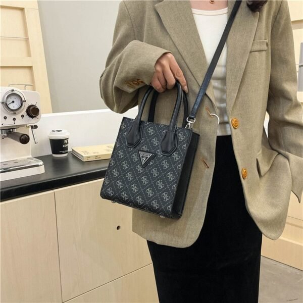 Guess bag PDD807 18-8-20cm