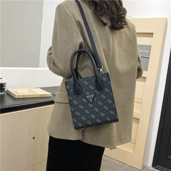 Guess bag PDD807 18-8-20cm